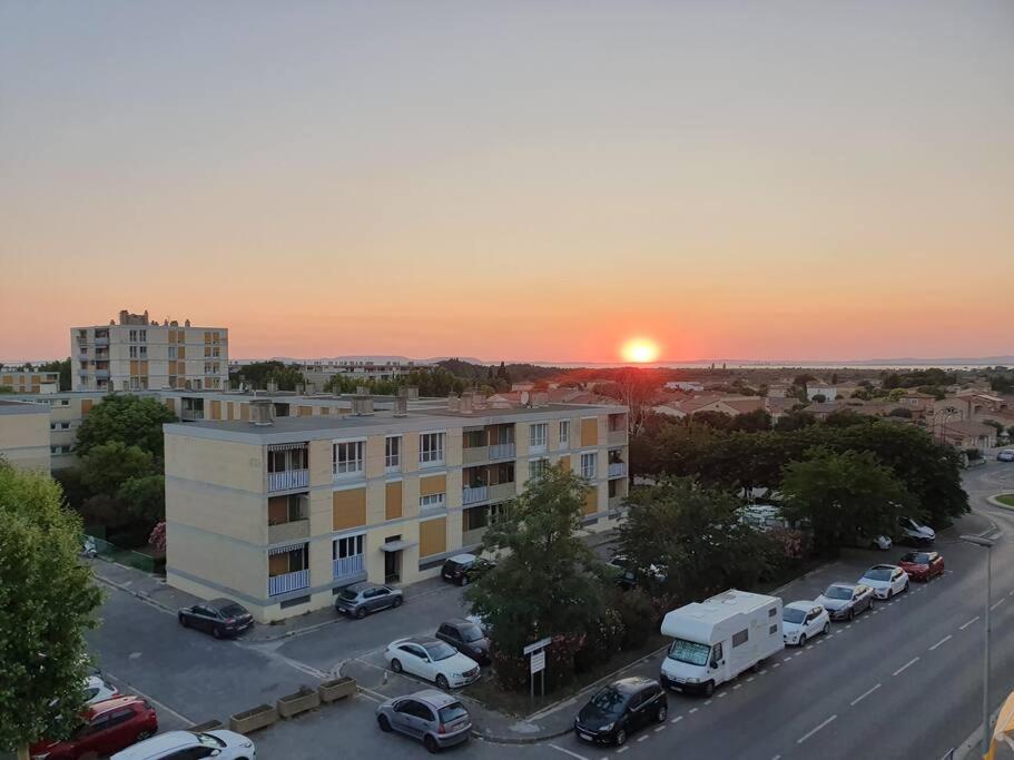 Appartement Avec 3 Chambres 80M2 Plein Sud Мариньян Экстерьер фото